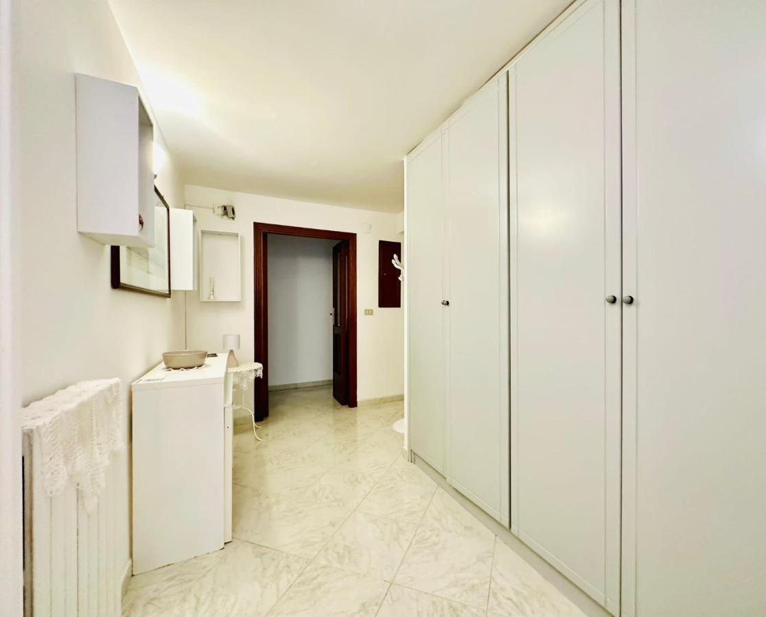 Family Relax Caracciolo Bed and Breakfast Napels Buitenkant foto